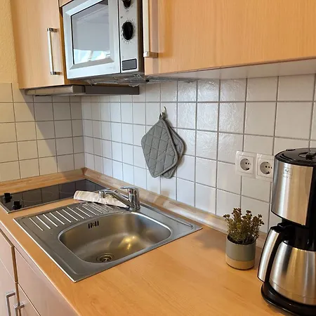 Ferienidyll Bartling Haus Vineta Wg 5 Im Alten Ortskern, Modern, Gemuetlich * Zempin